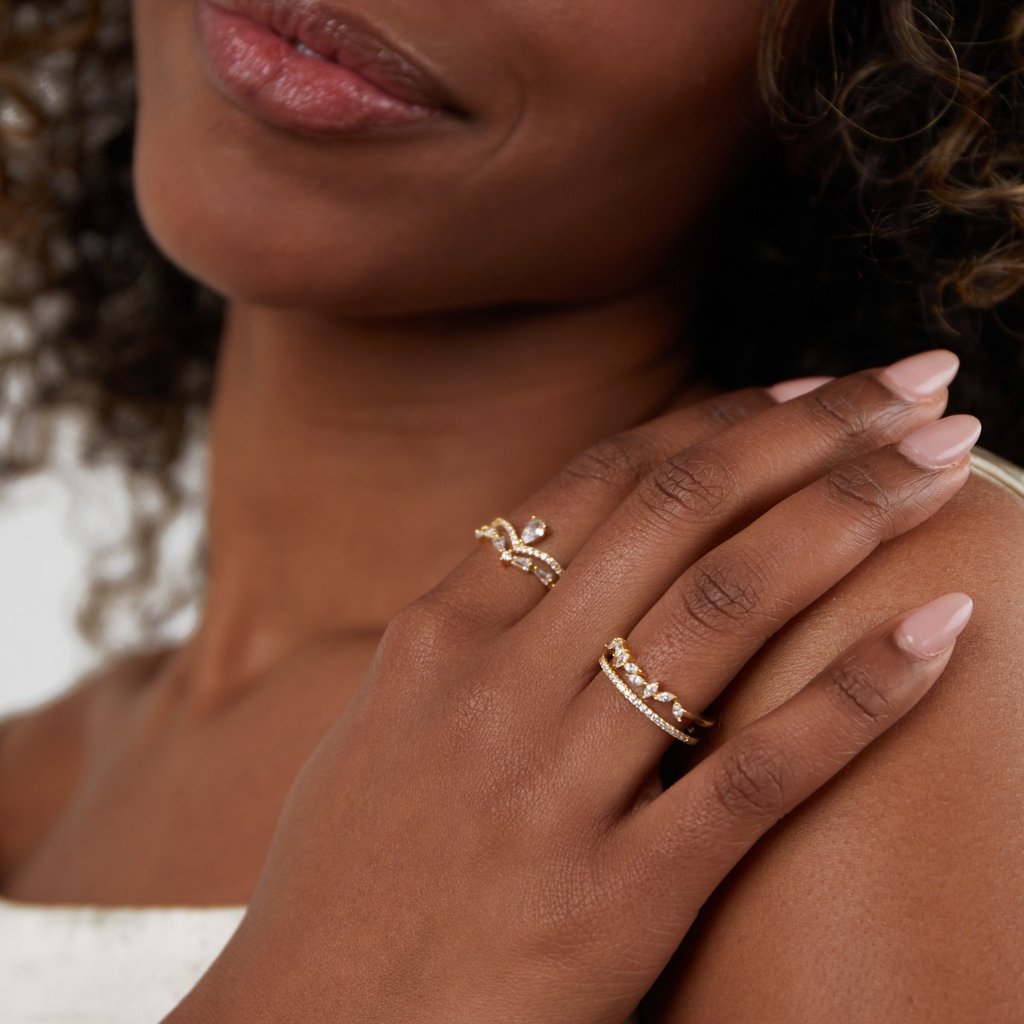 Aura – Anillo elegante con cristal brillante