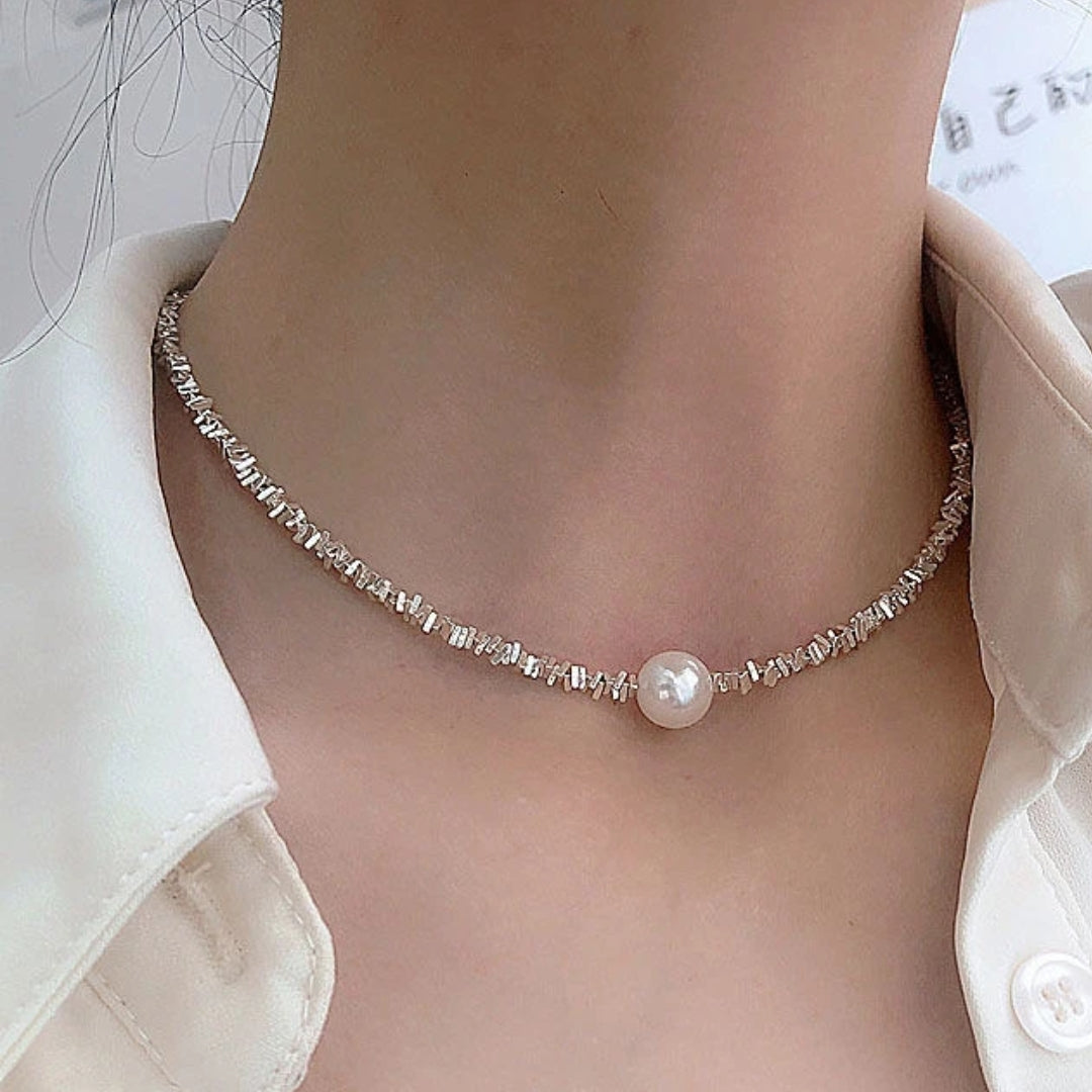 Diseño clásico – Collar elegante de perlas