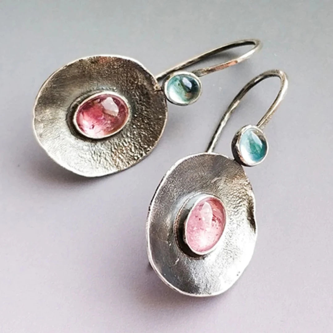Pendientes bicolor en plata – Inspiración clásica con un toque moderno