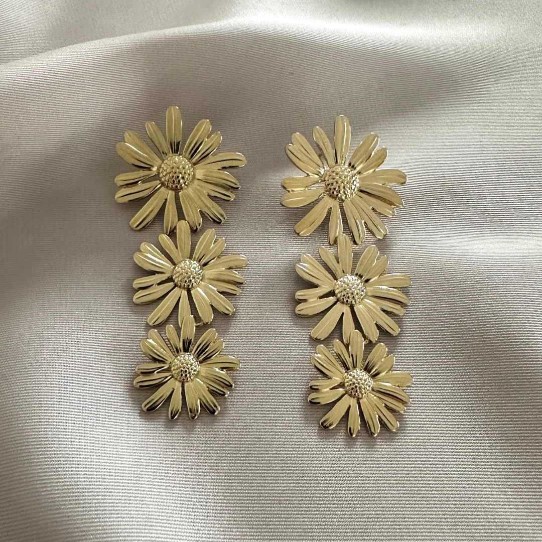 Sunflower – Pendientes largos dorados con girasol