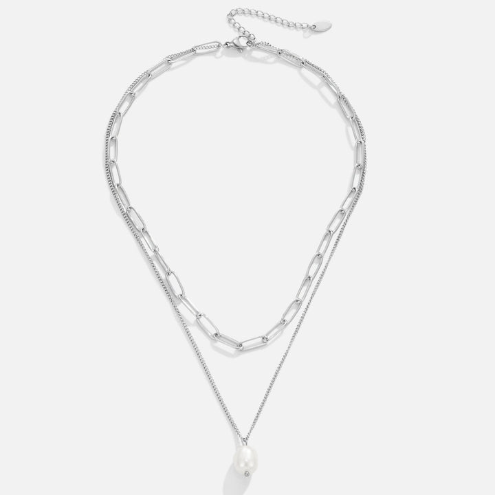 Angela – Collar de plata con perlas atemporales