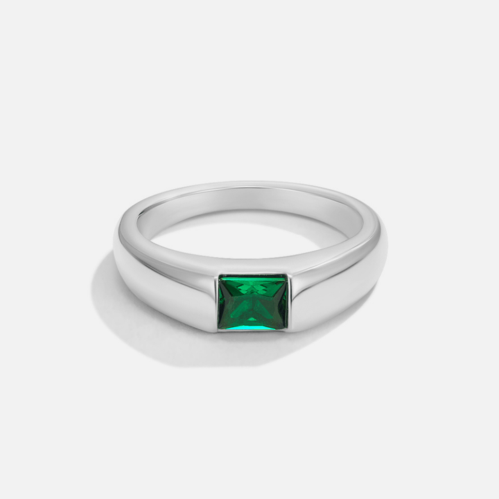 Ember – Anillo de Plata con Esmeralda