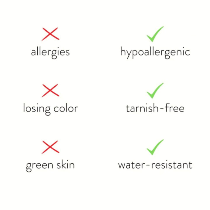 Collar de Oro con Múltiples Capas