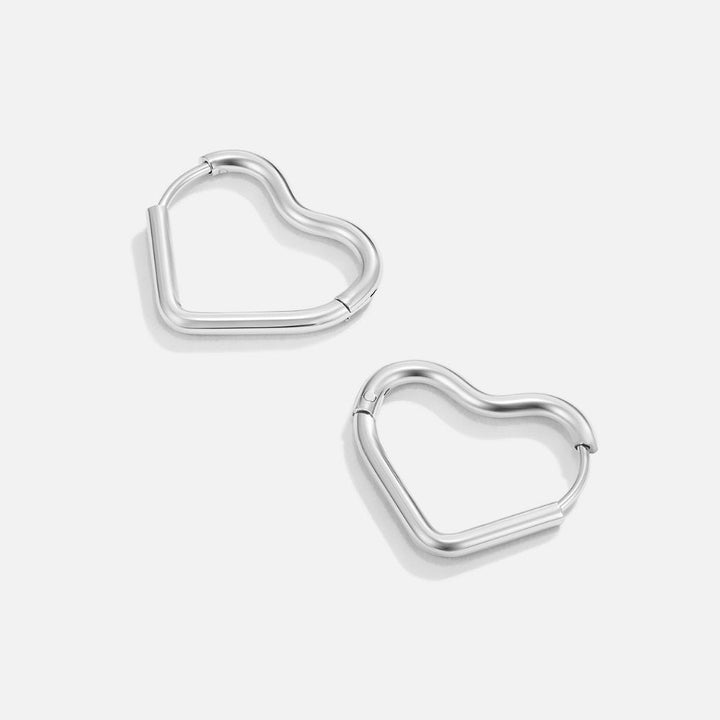 Pendientes corazón en plata – Delicados y atemporales
