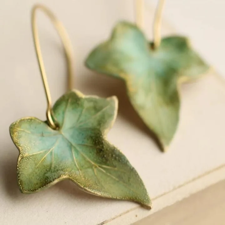 Pendientes hoja vintage – Detalles naturales con encanto clásico