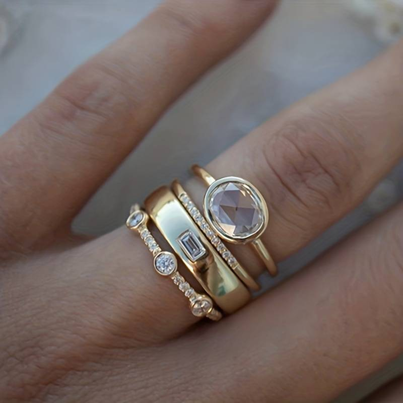 Lily – Set de Anillos Vintage de Oro con Circonitas