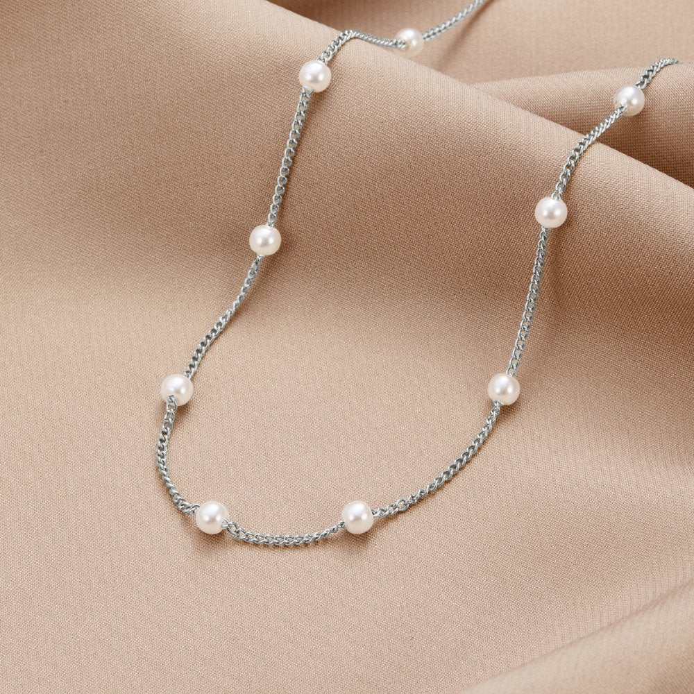 Nura – Collar de perla con baño de plata