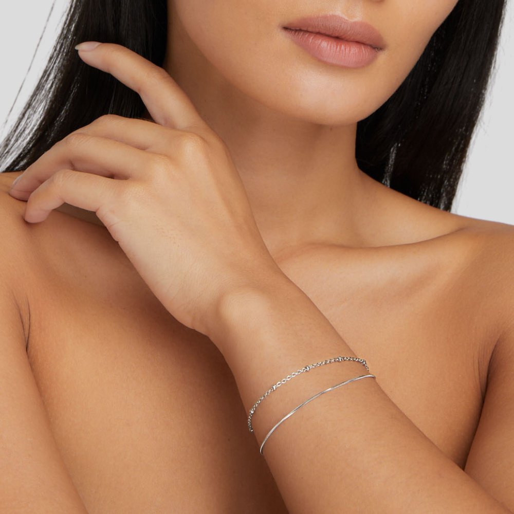 Pia – Pulsera minimalista de varias capas en plata