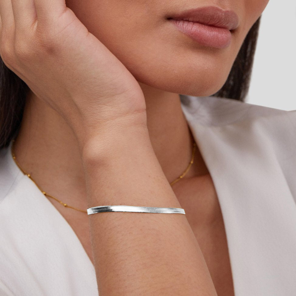 Sarya – Pulsera de cadena serpiente en plata