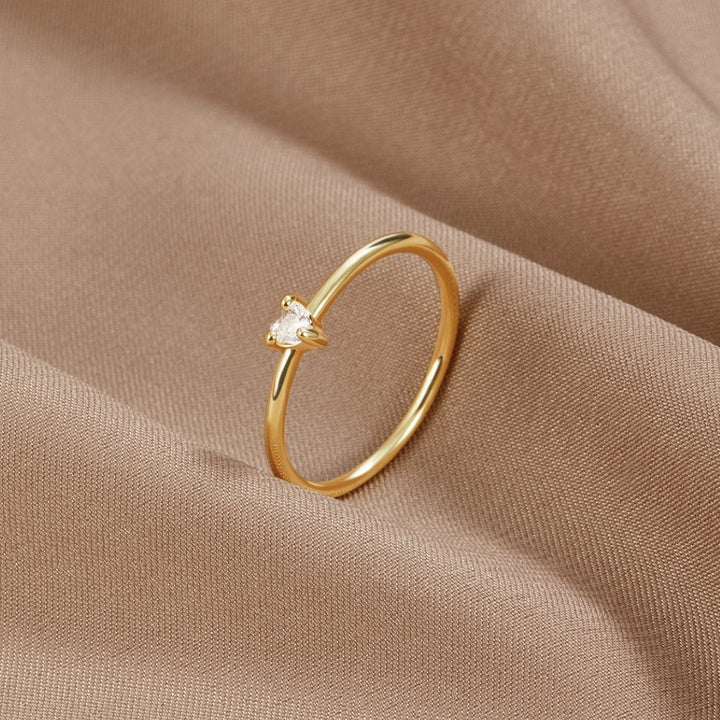 Liebe – Anillo de corazón con cristal brillante