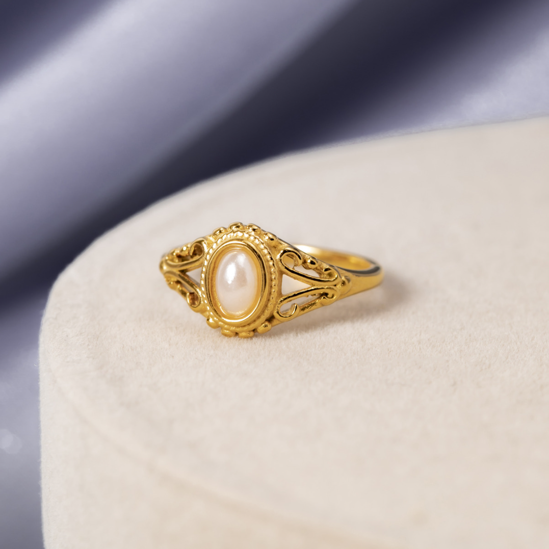 Royal – Anillo vintage con perlas naturales