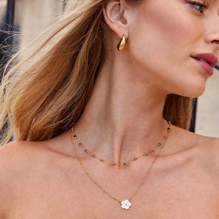 Collar Flor que Florece con Grandeza