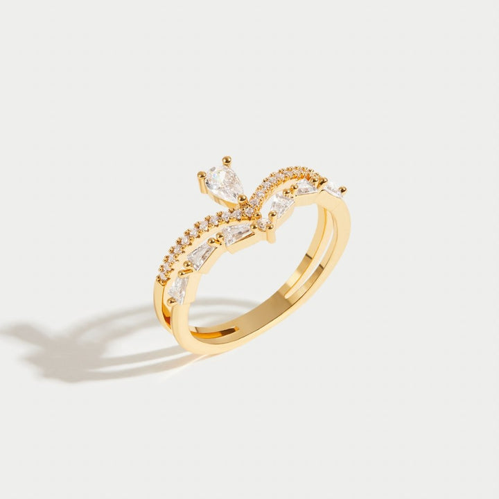 Aura – Anillo elegante con cristal brillante