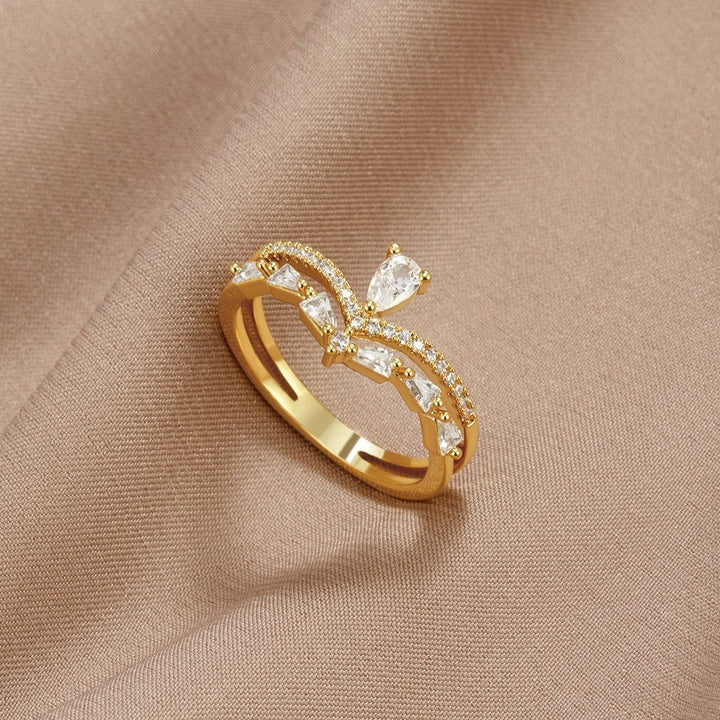 Aura – Anillo elegante con cristal brillante