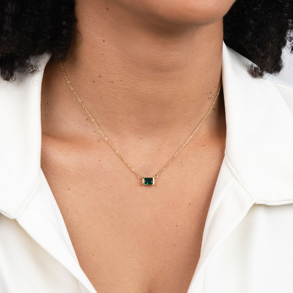 Collar con Esmeralda Verde