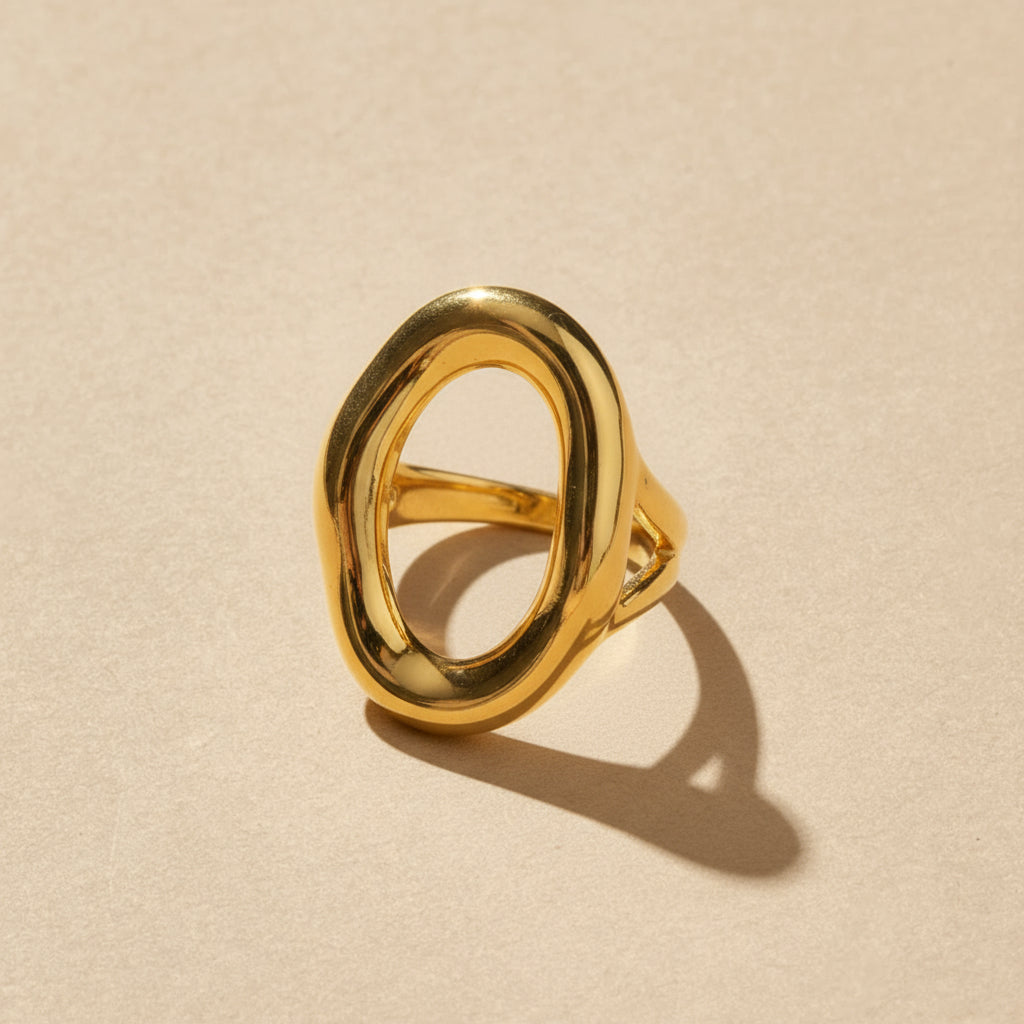 Vina – Anillo de oro fundido