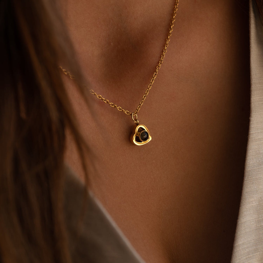 Collar personalizado con foto en forma de corazón