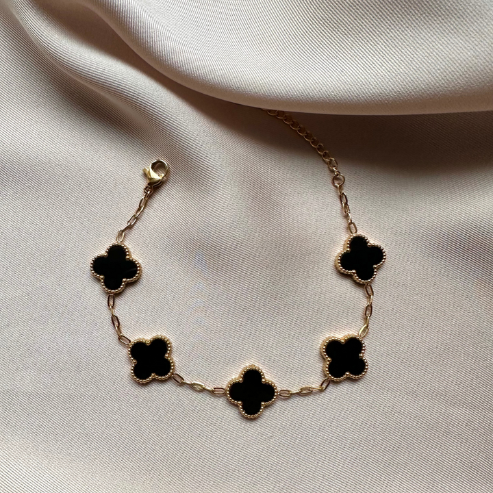 Jade – Pulsera dorada y negra