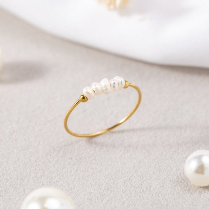 Grace – Anillo de perla de agua dulce elegante