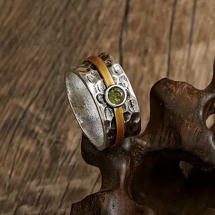 Vera – Anillo Elegante con Circonita Verde
