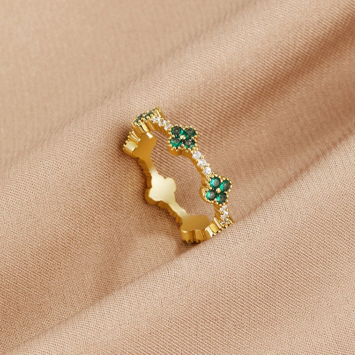 Suerte – Anillo con cristal y trébol de la suerte