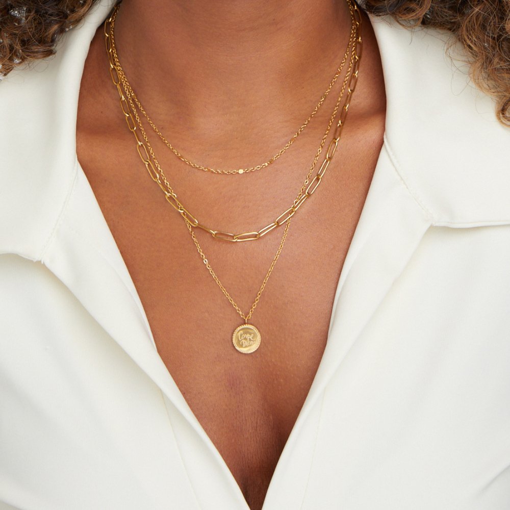 Collar en Capas con Moneda