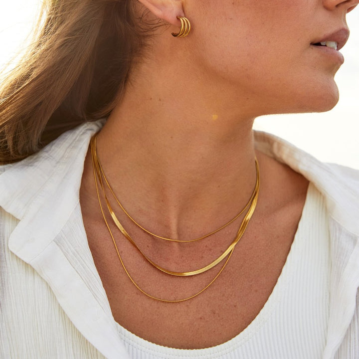 Collar de Oro con Múltiples Capas