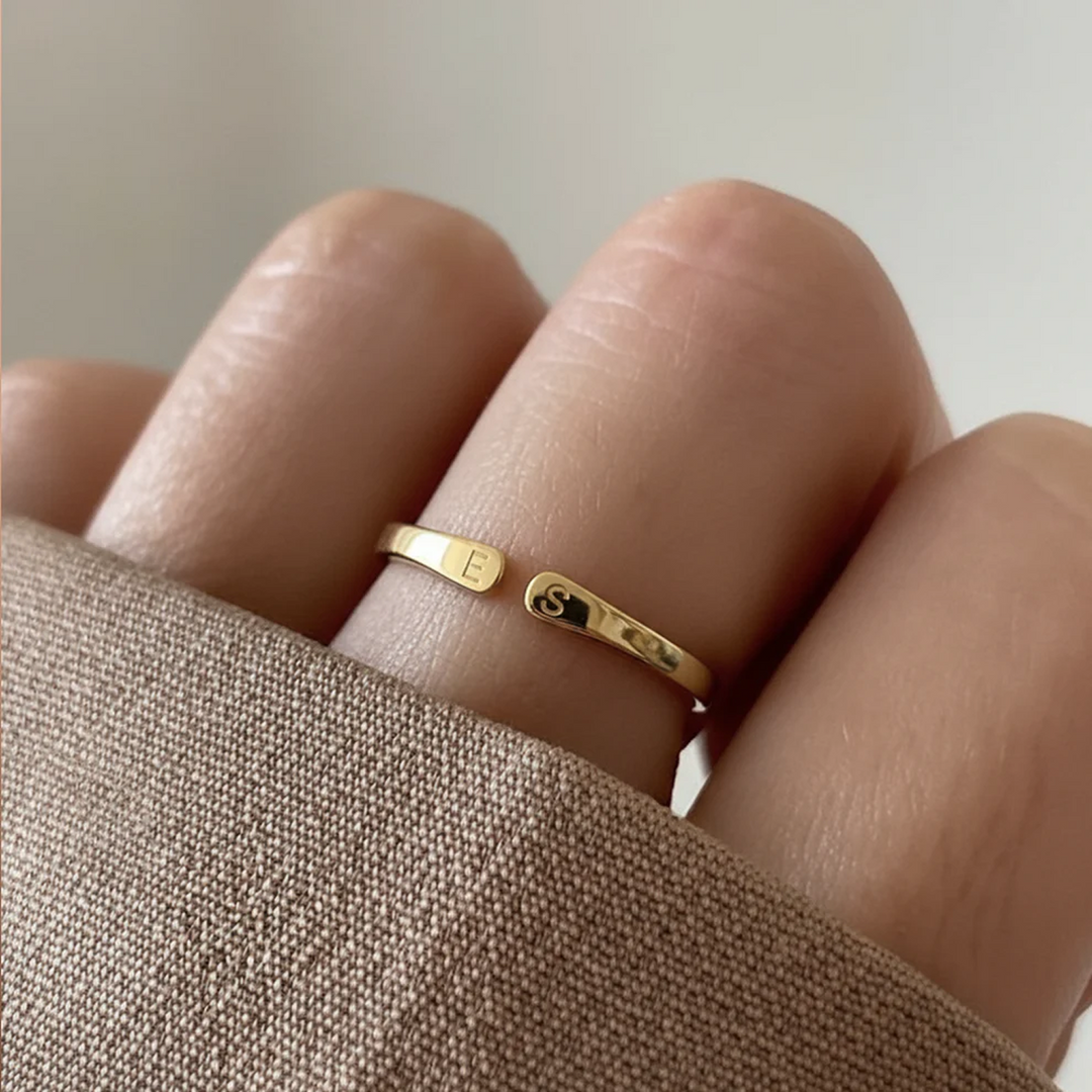 Anillo Elena