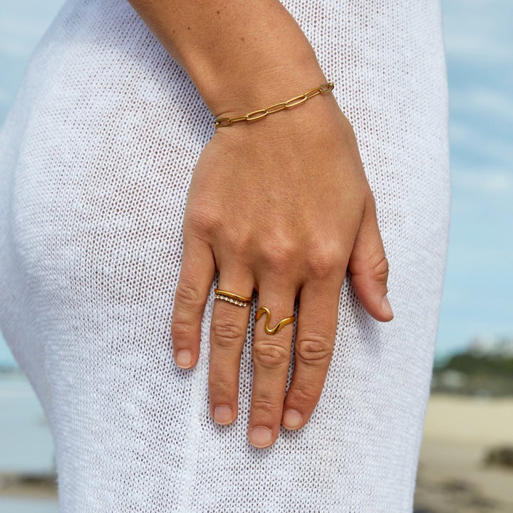 Pulsera de Oro con Eslabón de Clip