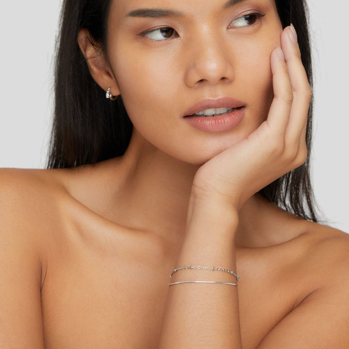 Pia – Pulsera minimalista de varias capas en plata