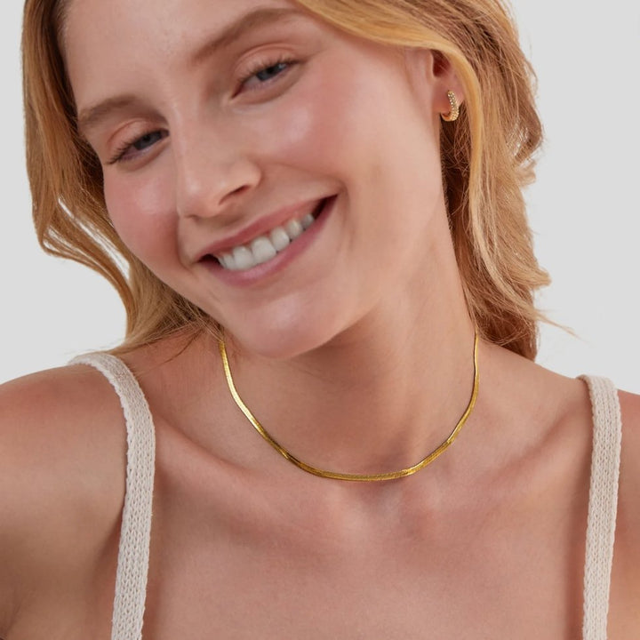 Collar de Oro con Cadena Serpiente