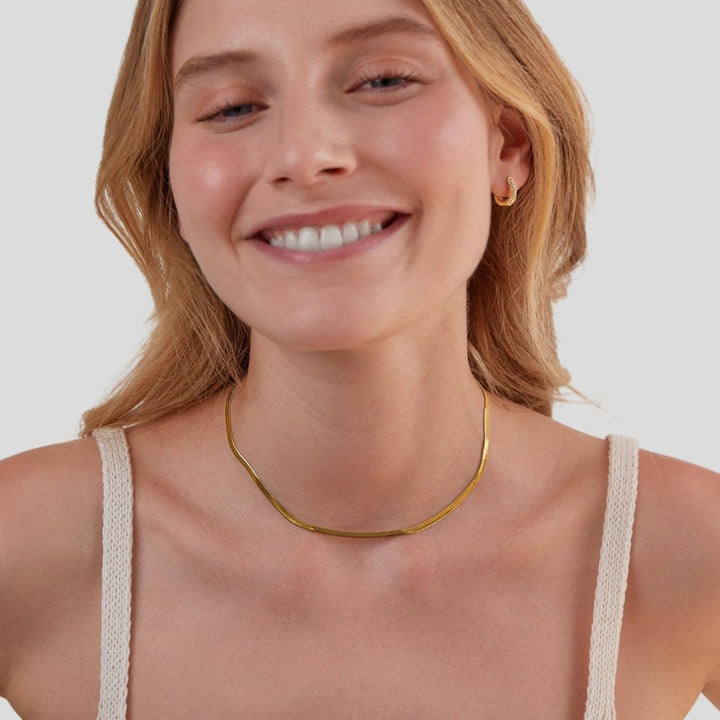 Collar de Oro con Cadena Serpiente