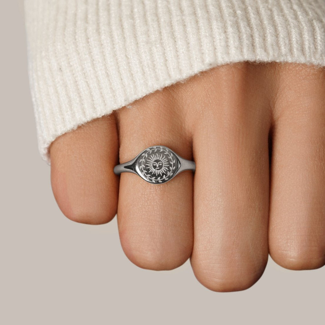Anillo Solsticio – Magia de verano en plata